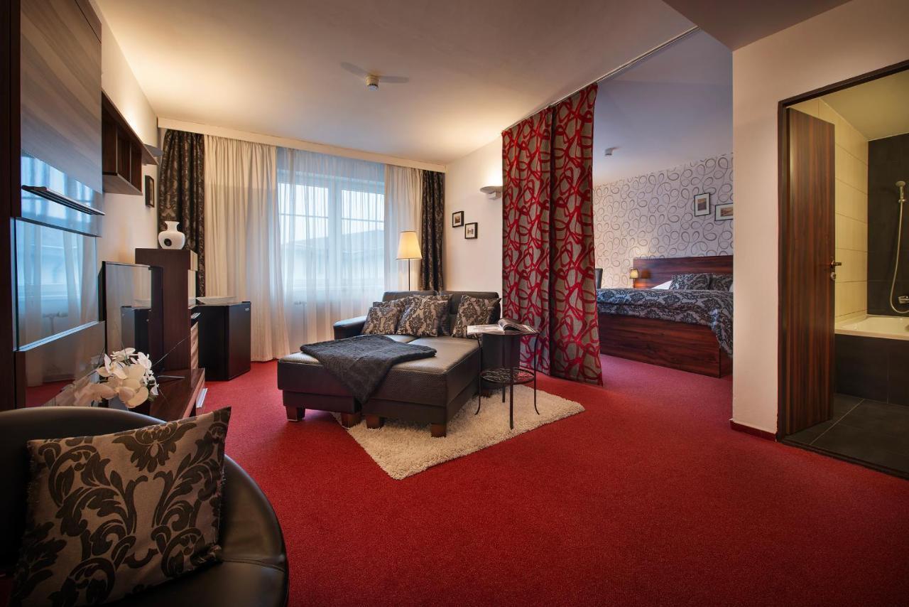 Parkhotel Morris Nový Bor 외부 사진