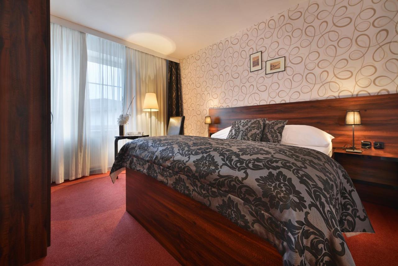 Parkhotel Morris Nový Bor 외부 사진