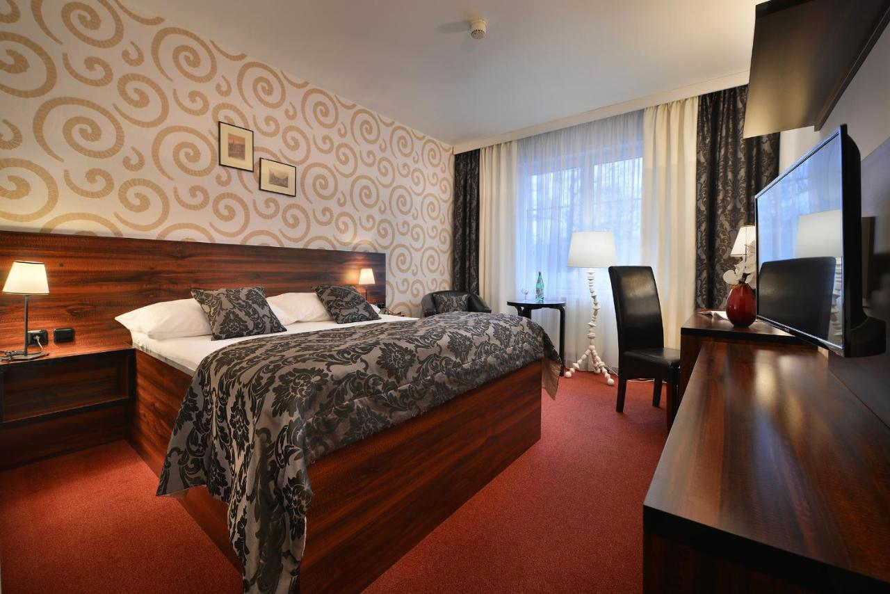 Parkhotel Morris Nový Bor 외부 사진