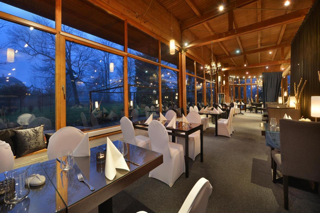 Parkhotel Morris Nový Bor 외부 사진
