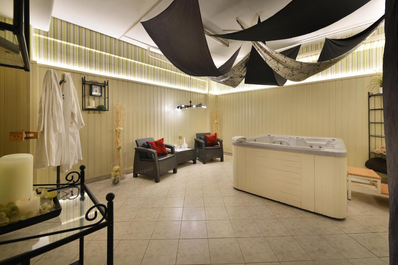 Parkhotel Morris Nový Bor 외부 사진
