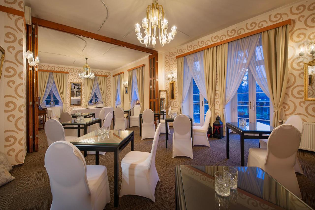 Parkhotel Morris Nový Bor 외부 사진