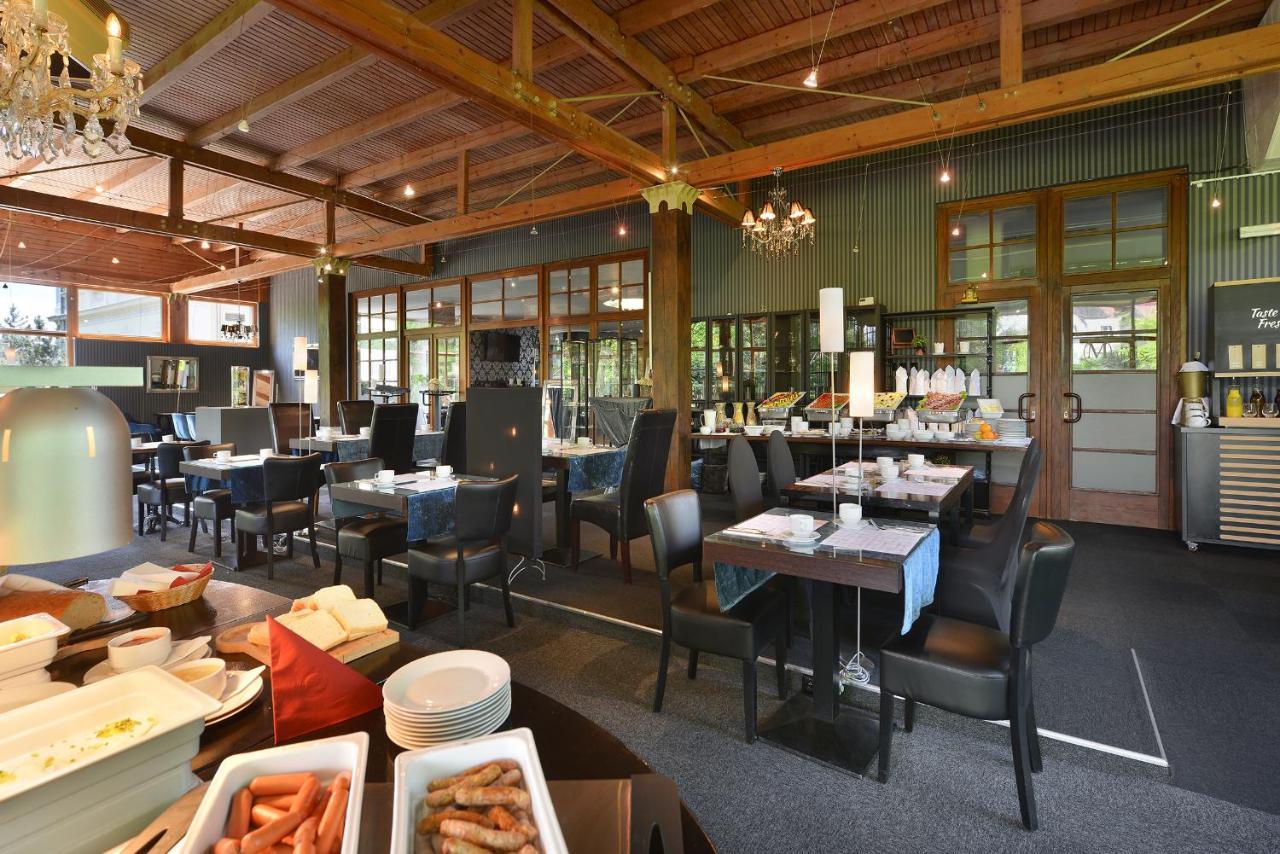 Parkhotel Morris Nový Bor 외부 사진