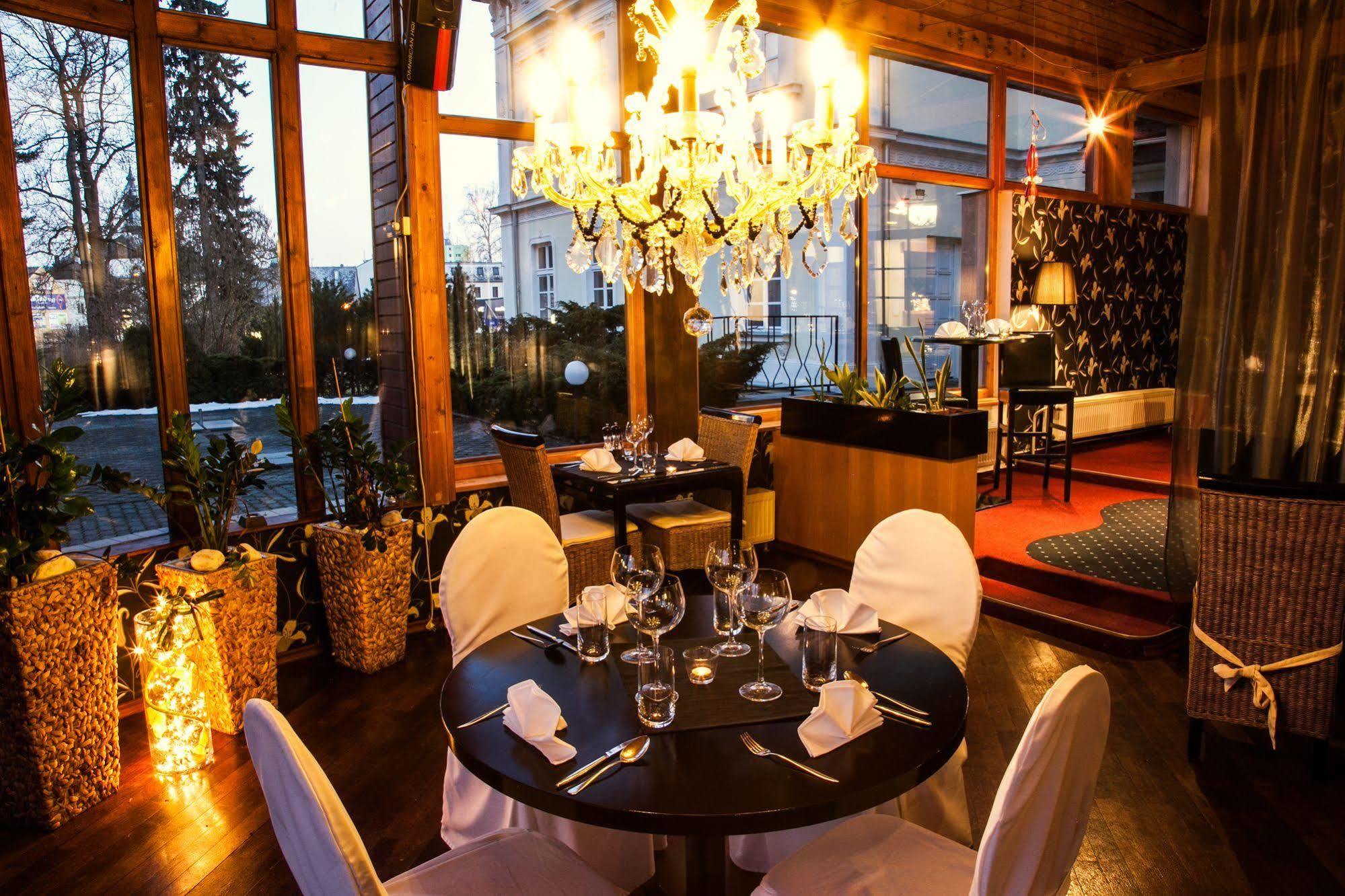 Parkhotel Morris Nový Bor 외부 사진