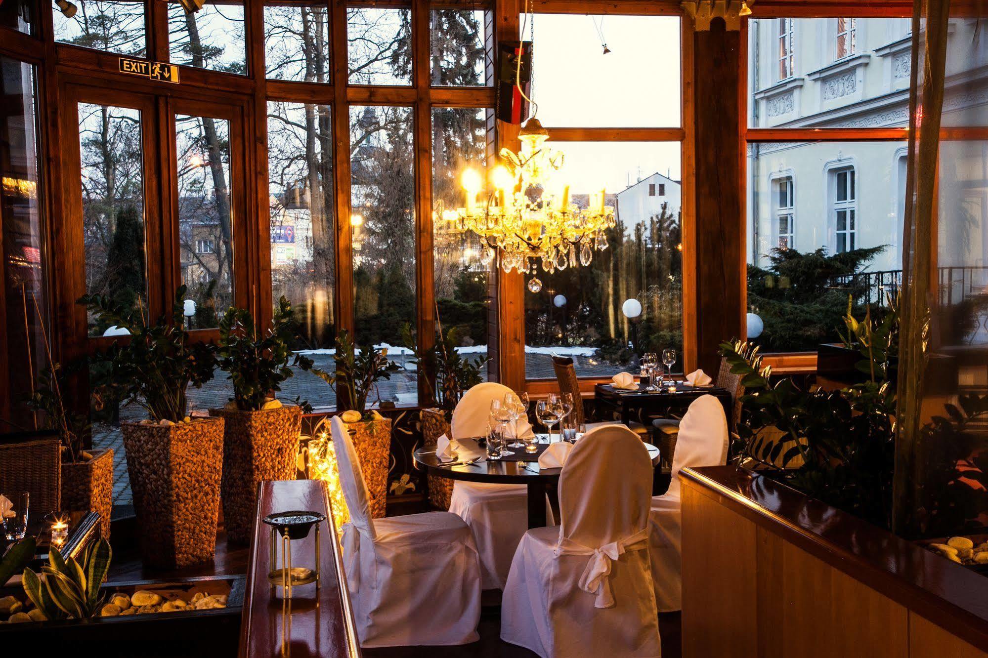 Parkhotel Morris Nový Bor 외부 사진